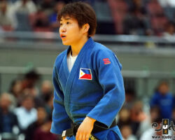 <strong>渡邊聖未(フィリピン)<br>
WATANABE Kiyomi</strong><br>
24歳 1996/8/25<br>
WR:○位 組み手:右組み<br>
得意技:寝技<br>
使用技:隅返、巴投、肩車、右外巻込、右出足払、右送足払<br>
寝技得意技術:腕挫十字固<br>
<i class="fas fa-external-link-alt"></i> <u>続きを読む</u> 渡邊聖未(フィリピン) WATANABE Kiyomi