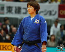 <strong>キム・ソンヨン(韓国)<br>
KIM Seongyeon</strong><br>
30歳 1991/4/16<br>
WR:29位 組み手:右組み<br>
得意技:右袖釣込腰、右背負投、右背負投(韓国背負い)<br>
使用技:左背負投、左小内巻込、肩車、右小内刈、左大内刈<br>
<i class="fas fa-external-link-alt"></i> <u>続きを読む</u> キム・ソンヨン(韓国) KIM Seongyeon