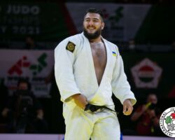 <strong>ヤキフ・ハモー(ウクライナ)<br>
KHAMMO Yakiv</strong><br>
28歳 1994/6/11<br>
WR:13位 組み手:両組み<br>
得意技:浮技、左小外掛、裏投、抱分、<br>
使用技:左背負投(片襟)、右背負投(片襟)、左一本背負投、左大外刈、隅返、右大内刈<br>
<i class="fas fa-external-link-alt"></i> <u>続きを読む</u> ヤキフ・ハモー(ウクライナ) KHAMMO Yakiv