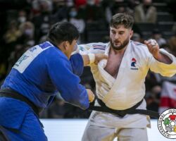 <strong>ジョセフ・テヘック(フランス)<br>
TERHEC Joseph</strong><br>
27歳 1995/6/5<br>
WR:19位 組み手:右組み<br>
得意技:裏投、左一本背負投<br>
使用技:左袖釣込腰、右袖釣込腰、左外巻込、左背負投、左出足払、左支釣込足、隅落、内股透<br>
<i class="fas fa-external-link-alt"></i> <u>続きを読む</u> ジョセフ・テヘック(フランス) TERHEC Joseph