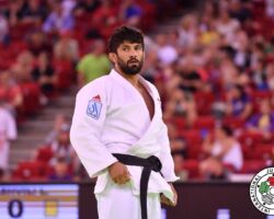 <strong>ラシャ・シャヴダトゥアシヴィリ(ジョージア)<br>
SHAVDATUASHVILI Lasha</strong><br>
30歳 1992/1/31<br>
WR:1位 組み手:右組み<br>
得意技:右大内刈、右小外掛、裏投、左一本背負投、右出足払<br>
使用技:右払腰、隅返、左内股(やぐら投げ)、右払巻込、右外巻込、右小外刈、右内股、右大外刈、右大外巻込、浮技<br>
<i class="fas fa-external-link-alt"></i> <u>続きを読む</u> ラシャ・シャヴダトゥアシヴィリ(ジョージア) SHAVDATUASHVILI Lasha