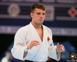 <strong>アルチュール・マルジェリドン(カナダ)<br>
MARGELIDON Arthur</strong><br>
28歳 1993/10/12<br>
WR:20位 組み手:左組み<br>
得意技:左内股、右小内巻込<br>
使用技:左大外刈、左大内刈、左小外掛、左内股(やぐら投げ)、右袖釣込腰、右一本背負投、左背負投、肩車、浮落、谷落、抱分、隅落、移腰<br>
<i class="fas fa-external-link-alt"></i> <u>続きを読む</u> アルチュール・マルジェリドン(カナダ) MARGELIDON Arthur