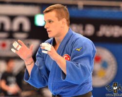 <strong>ミハエル・ツガンク(トルコ)<br>
ZGANK Mihael</strong><br>
28歳 1994/2/1<br>
WR:15位 組み手:右組み<br>
得意技:右大内刈、右大外刈<br>
使用技:右払腰、右腰車、右一本背負投、右小内刈、隅返、巴投<br>
<i class="fas fa-external-link-alt"></i> <u>続きを読む</u> ミハエル・ツガンク(トルコ) ZGANK Mihael