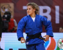 <strong>ラウラ・マルティネス=アベレンダ(スペイン)<br>
MARTINEZ ABELENDA Laura</strong><br>
23歳 1998/12/1<br>
WR:16位 組み手:左組み<br>
得意技:左背負投、左袖釣込腰<br>
使用技:右一本背負投、右小内巻込、左小内刈、左大内刈<br> ラウラ・マルティネス=アベレンダ(スペイン) MARTINEZ ABELENDA Laura