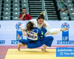 <strong>マシャ・バルハウス(ドイツ)<br>
BALLHAUS Mascha</strong><br>
22歳 2000/7/27<br>
WR:15位 組み手:右組み<br>
得意技:右大外刈、右内股、右払腰<br>
使用技:右払腰、右小内刈、右小外掛、谷落<br>
<i class="fas fa-external-link-alt"></i> <u>続きを読む</u> マシャ・バルハウス(ドイツ) BALLHAUS Mascha