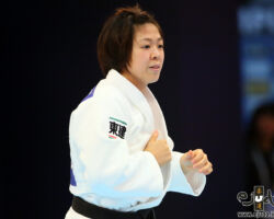 <strong>玉置桃(三井住友海上)<br>
TAMAOKI Momo</strong><br>
26歳 1994/9/16<br>
WR:5位<br>
組み手:右組み<br>
得意技:右大外刈、寝技<br>
使用技:巴投、引込返、隅返、左袖釣込腰、右背負投、左一本背負投、右大内刈、右小外刈、右大外巻込<br>
寝技得意技術:「腕緘返し」<br>
<i class="fas fa-external-link-alt"></i> <u>続きを読む</u> 玉置桃(三井住友海上) TAMAOKI Momo