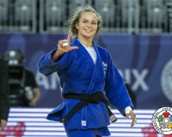 <strong>カヤ・カイゼル(スロベニア)<br>
KAJZER Kaja</strong><br>
22歳 2000/1/31<br>
WR:20位 組み手:左組み<br>
得意技:左大内刈<br>
使用技:左体落、左内股、右小外掛、左大外刈、左大腰、左浮腰、右大腰、右浮腰、左背負投(韓国背負い)、隅落<br>
<i class="fas fa-external-link-alt"></i> <u>続きを読む</u> カヤ・カイゼル(スロベニア) KAJZER Kaja