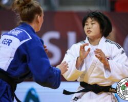 <strong>ホ・ミミ(韓国)<br>
HUH Mimi</strong><br>
19歳 2002/12/19<br>
WR:34位 組み手:左組み<br>
得意技:左背負投<br>
使用技:右袖釣込腰、左大内刈<br>
<i class="fas fa-external-link-alt"></i> <u>続きを読む</u> ホ・ミミ(韓国) HUH Mimi