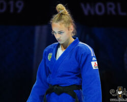 <strong>ダリア・ビロディド(ウクライナ)<br>
BILODID Daria</strong><br>
21歳 2000/10/10<br>
WR:83位 組み手:左組み<br>
得意技:左大内刈、左内股、寝技<br>
使用技:左大外刈、左小外刈、左払腰<br>
寝技得意技術:「横三角」<br>
<i class="fas fa-external-link-alt"></i> <u>続きを読む</u> ダリア・ビロディド(ウクライナ) BILODID Daria