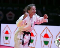 <strong>バルバラ・マティッチ(クロアチア)<br>
MATIC Barbara</strong><br>
27歳 1994/12/3<br>
WR:1位 組み手:両組み<br>
得意技:左内股、左大内刈<br>
使用技:左払腰、右払巻込、右一本背負投、右袖釣込腰、右背負投、右小内刈、右大外刈、内股透、谷落<br>
<i class="fas fa-external-link-alt"></i> <u>続きを読む</u> バルバラ・マティッチ(クロアチア) MATIC Barbara