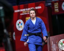 <strong>ナターシャ・アウスマ(オランダ)<br>
AUSMA Natascha</strong><br>
26歳 1996/7/17<br>
WR:14位 組み手:組み<br>
得意技:左大内刈、左大外刈<br>
使用技:右内股、谷落、隅落<br>
<i class="fas fa-external-link-alt"></i> <u>続きを読む</u> ナターシャ・アウスマ(オランダ) AUSMA Natascha