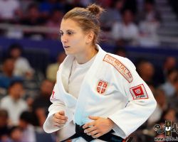 <strong>ミリツァ・ニコリッチ(セルビア)<br>
NIKOLIC Milica</strong><br>
28歳 1994/11/7<br>
WR:4位 組み手:右組み<br>
得意技:右袖釣込腰、巴投、寝技<br>
使用技:肩車、右腰車、右内股、右内股巻込、右外巻込、右一本背負投、裏投、左背負投、左袖釣込腰<br>
寝技得意技術:「腹包み」、「横三角」<br>
<i class="fas fa-external-link-alt"></i> <u>続きを読む</u> ミリツァ・ニコリッチ(セルビア) NIKOLIC Milica