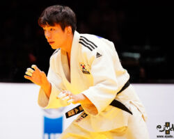 <strong>イ・ハリン(韓国)<br>
LEE Harim</strong><br>
25歳 1996/11/30<br>
WR:3位 組み手:右組み<br>
得意技:右背負投、右体落<br>
使用技:右袖釣込腰、右大内刈、燕返<br>
<i class="fas fa-external-link-alt"></i> <u>続きを読む</u> イ・ハリン(韓国) LEE Harim