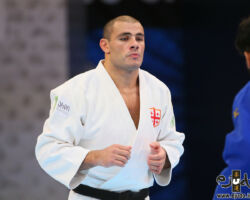 <strong>グラム・ツシシヴィリ(ジョージア)<br>
TUSHISHVILI Guram</strong><br>
28歳 1995/2/5<br>
WR:11位 組み手:左組み<br>
得意技:左袖釣込腰、右袖釣込腰、左背負投、右背負投、左大外刈、右大外刈、右払釣込足<br>
使用技:左一本背負投、右一本背負投、左内股、左払腰、左腰車<br>
<i class="fas fa-external-link-alt"></i> <u>続きを読む</u> グラム・ツシシヴィリ(ジョージア) TUSHISHVILI Guram