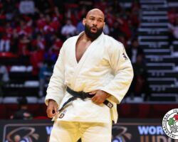 <strong>ロイ・メイヤー(オランダ)<br>
MEYER Roy</strong><br>
31歳 1991/6/4<br>
WR:7位 組み手:右組み<br>
得意技:右一本背負投、右袖釣込腰、右大内刈<br>
使用技:右大外刈、右小内刈、右内股、右浮腰、支釣込足(釣り手側)、隅落<br>
<i class="fas fa-external-link-alt"></i> <u>続きを読む</u> ロイ・メイヤー(オランダ) MEYER Roy