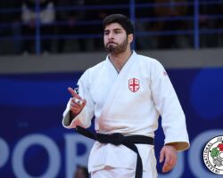 <strong>イリア・スラマニゼ(ジョージア)<br>
SULAMANIDZE Ilia</strong><br>
21歳 2001/6/18<br>
WR:1位 組み手:右組み<br>
得意技:右小外刈、右出足払、右体落、左背負投、左一本背負投、右背負投<br>
使用技:右大外刈、右釣込腰、右内股、右大内刈、左内股(やぐら投げ)、隅返、抱分、谷落、浮技、裏投、隅落<br>
<i class="fas fa-external-link-alt"></i> <u>続きを読む</u> イリア・スラマニゼ(ジョージア) SULAMANIDZE Ilia