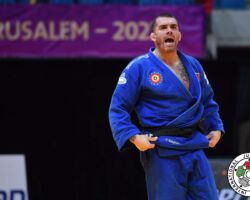 <strong>トマ・ニキフォロフ(ベルギー)<br>
NIKIFOROV Toma</strong><br>
30歳 19931/25<br>
WR:12位 組み手:右組み<br>
得意技:右背負投、右釣込腰(変則)、寝技<br>
使用技:右払巻込、右外巻込、右袖釣込腰、右内股、右大外刈、裏投、右一本背負投、右小外掛、右腰車、左内股、谷落、抱分<br>
<i class="fas fa-external-link-alt"></i> <u>続きを読む</u> トマ・ニキフォロフ(ベルギー) NIKIFOROV Toma