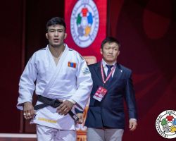 <strong>バットグトフ・エルヘムバヤル(モンゴル)<br>
BATTOGTOKH Erkhembayar</strong><br>
27歳 1995/9/3<br>
WR:10位 組み手:右組み<br>
得意技:右背負投、右体落、左袖釣込腰、<br>
使用技:肩車、右小内刈、右大外刈、右小外刈、浮落<br>
寝技得意技術:「ホイジンハロール」<br>
<i class="fas fa-external-link-alt"></i> <u>続きを読む</u> バットグトフ・エルヘムバヤル(モンゴル) BATTOGTOKH Erkhembayar