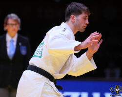 <strong>アブドゥル=マリク・ウマエフ(ベルギー)<br>
UMAYEV Abdul Malik</strong><br>
23歳 2000/4/29<br>
WR:29位 組み手:右組み<br>
得意技:右背負投、右袖釣込腰<br>
使用技:右大外刈、右小内刈、右大内刈、右一本背負投、肩車、右内股、右釣込腰、支釣込足(釣り手側)、裏投、右小外掛、左小外掛<br>
<i class="fas fa-external-link-alt"></i> <u>続きを読む</u> アブドゥル=マリク・ウマエフ(ベルギー) UMAYEV Abdul Malik