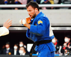 <strong>イゴール・ヴァンドケ(ドイツ)<br>
WANDTKE Igor</strong><br>
32歳 1990/11/3<br>
WR:19位 組み手:右組み<br>
得意技:右背負投、左背負投、右小内巻込<br>
使用技:隅返、右一本背負投、肩車、右大内刈、右小内刈、内股透、左外巻込、左腰車、左体落、裏投<br>
<i class="fas fa-external-link-alt"></i> <u>続きを読む</u> イゴール・ヴァンドケ(ドイツ) WANDTKE Igor