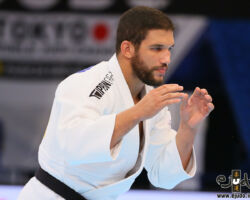 <strong>トート・クリスティアン(ハンガリー)<br>
TOTH Krisztian</strong><br>
29歳 1994/5/1<br>
WR:6位 組み手:右組み<br>
得意技:右背負投、左袖釣込腰、左内股(やぐら投げ)<br>
使用技:右大内刈、裏投、右大外刈、右内股、左釣腰<br>
<i class="fas fa-external-link-alt"></i> <u>続きを読む</u> トート・クリスティアン(ハンガリー) TOTH Krisztian