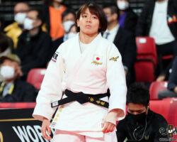 <strong>髙市未来(コマツ)<br>
TAKAICHI Miku</strong><br>
29歳 1994/4/7<br>
WR:13位 組み手:左組み<br>
得意技:左小外刈、左内股、左大内刈<br>
使用技:左大外刈、左払腰<br>
<i class="fas fa-external-link-alt"></i> <u>続きを読む</u> 髙市未来(コマツ) TAKAICHI Miku