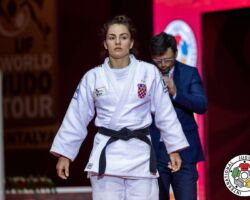 <strong>バルバラ・マティッチ(クロアチア)<br>
MATIC Barbara</strong><br>
27歳 1994/12/3<br>
WR:1位 組み手:両組み<br>
得意技:左内股、左大内刈<br>
使用技:左払腰、右払巻込、右一本背負投、右袖釣込腰、右背負投、右小内刈、右大外刈、内股透、谷落<br>
<i class="fas fa-external-link-alt"></i> <u>続きを読む</u> バルバラ・マティッチ(クロアチア) MATIC Barbara