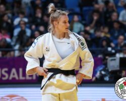 <strong>ララ・ツヴェツコ(クロアチア)<br>
CVJETKO Lara</strong><br>
21歳 2001/9/1<br>
WR:6位 組み手:左組み<br>
得意技:左大内刈、左小内刈、左小内巻込<br>
使用技:左小外掛、左大外刈、左内股、隅落、浮落、左一本背負投<br>
<i class="fas fa-external-link-alt"></i> <u>続きを読む</u> ララ・ツヴェツコ(クロアチア) CVJETKO Lara