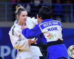 <strong>ゲルチャク・サビナ(ハンガリー)<br>
GERCSAK Szabina</strong><br>
26歳 1996/6/9<br>
WR:31位 組み手:左組み<br>
得意技:左内股、左釣腰、左大内刈<br>
使用技:右袖釣込腰、左小内刈、左小外刈、左小外掛<br>
<i class="fas fa-external-link-alt"></i> <u>続きを読む</u> ゲルチャク・サビナ(ハンガリー) GERCSAK Szabina