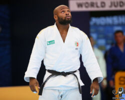 <strong>ジョルジ・フォンセカ(ポルトガル)<br>
FONSECA Jorge</strong><br>
階級:100kg級 WR:9位<br>
31歳 1992/10/30<br>
組み手:右組み<br>
<br>
得意技:右背負投、右袖釣込腰、右大外刈、右大外落、右小内刈、裏投、左出足払、左払釣込足<br>
使用技:右一本背負投、右大外刈(一本大外)、左一本背負投、左大外刈(一本大外)、右大内刈、右小外掛<br>
<i class="fas fa-external-link-alt"></i> <u>続きを読む</u> ジョルジ・フォンセカ(ポルトガル) FONSECA Jorge