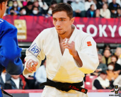 <strong>デニス・ヴィエル(モルドバ)<br>
VIERU Denis</strong><br>
階級:66kg級 WR:1位<br>
28歳 1996/3/10<br>
組み手:右組み<br>
<br>
得意技:右体落、右背負投、右一本背負投、右大内刈、左出足払、左小外刈、右小内刈、左内股(やぐら投げ)、寝技<br>
使用技:左小外掛、谷落、右出足払、支釣込足(釣り手側)、膝車(釣り手側)、右腰車、右浮腰、浮技、横車、巴投、隅返、引込返、右大外刈、右小外刈<br>
寝技得意技術:「横三角」<br>
<i class="fas fa-external-link-alt"></i> <u>続きを読む</u> デニス・ヴィエル(モルドバ) VIERU Denis