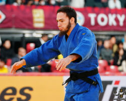 <strong>ムラド・チョパノフ(中立選手団)<br>
CHOPANOV Murad</strong><br>
階級:66kg級 WR:27位<br>
25歳 1998/9/18<br>
組み手:左組み<br>
<br>
得意技:左内股、右大内刈、裏投、移腰<br>
使用技:隅落、浮落、左大内刈、左小外掛、左大外刈、左小内刈、左払腰、右内股(やぐらなげ)、引込返、浮技、右袖釣込腰<br>
<i class="fas fa-external-link-alt"></i> <u>続きを読む</u> ムラド・チョパノフ(中立選手団) CHOPANOV Murad