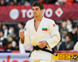 <strong>マルク・フリストフ(ブルガリア)<br>
HRISTOV Mark</strong><br>
階級:73kg級 WR:27位<br>
24歳 2000/4/4<br>
組み手:右組み<br>
<br>
得意技:右体落、左釣腰、巴投、隅落<br>
使用技:左内股(やぐら投げ)、引込返、右背負投、左大外刈(一本大外)、右大内刈、右小外刈、右出足払、左出足払、支釣込足(釣り手側)<br>
寝技得意技術:「国士舘返し」、「横返し」、「ホイジンハロール」、「秋本返し」<br>
<i class="fas fa-external-link-alt"></i> <u>続きを読む</u> マルク・フリストフ(ブルガリア) HRISTOV Mark