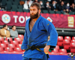 <strong>アスケルビー・ゲルベコフ(バーレーン)<br>
GERBEKOV Askerbii</strong><br>
階級:81kg級 WR:25位<br>
28歳 1996/6/1<br>
組み手:左組み<br>
<br>
得意技:左⼩外掛、抱分、隅落、引込返、内股すかし、内股返<br>
使用技:左内股、左⼤内刈、左⼤外刈、左⼤外巻込、左外巻込、左⼩外刈、左背負投、左体落<br>
<i class="fas fa-external-link-alt"></i> <u>続きを読む</u> アスケルビー・ゲルベコフ(バーレーン) GERBEKOV Askerbii