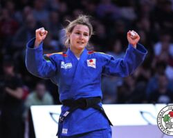<strong>ラウラ・マルティネス=アベレンダ(スペイン)<br>
MARTINEZ ABELENDA Laura</strong><br>
階級:48kg級 WR:13位<br>
25歳 1998/12/1<br>
組み手:左組み<br>
<br>
得意技:右小内巻込、左袖釣込腰、左背負投<br>
使用技:右一本背負投、肩車、肩車(モラエイ)、肩車(セルビア式)、左大外刈、左小内刈、左大内刈、左内股、隅落<br>
<i class="fas fa-external-link-alt"></i> <u>続きを読む</u> ラウラ・マルティネス=アベレンダ(スペイン) MARTINEZ ABELENDA Laura