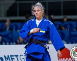 <strong>ダリア・ビロディド(ウクライナ)<br>
BILODID Daria</strong><br>
階級:57kg級 WR:14位<br>
23歳 2000/10/10<br>
組み手:左組み<br>
<br>
得意技:左大内刈、左払腰、左払巻込、左内股、左内股巻込、寝技<br>
使用技:左大外刈、左大外巻込、左外巻込、左小外刈、右出足払<br>
寝技得意技術:「横三角」<br>
<i class="fas fa-external-link-alt"></i> <u>続きを読む</u> ダリア・ビロディド(ウクライナ) BILODID Daria