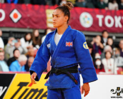 <strong>リリ・ネイルン(イギリス)<br>
NAIRNE Lele</strong><br>
階級:57kg級 WR:28位<br>
26歳 1997/9/29<br>
組み手:左組み<br>
<br>
得意技:右背負投、肩車、左大内刈<br>
使用技:左体落、肩車(モラエイ)、内股すかし(セルビア式)、左出足払、右小内刈、右小内巻込、右袖釣込腰、左内股、左釣腰、隅返、寝技<br>
寝技得意技術:「腹包み」、「横三角」、「ボーアンドアローチョーク」<br>
<i class="fas fa-external-link-alt"></i> <u>続きを読む</u> リリ・ネイルン(イギリス) NAIRNE Lele