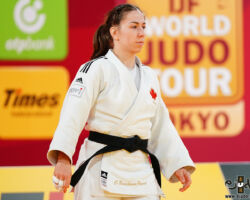 <strong>カトリーヌ・ブーシェマン=ピナール(カナダ)<br>
BEAUCHEMIN-PINARD Catherine</strong><br>
階級:63kg級 WR:2位<br>
30歳 1994/6/26<br>
組み手:右組み<br>
<br>
得意技:肩車、横落、寝技<br>
使用技:隅返、左袖釣込腰、右袖釣込腰、右一本背負投、左一本背負投、右背負投、右小内巻込、右大外刈、右大内刈、右小外掛、右小外刈、右払腰、隅返、横車、裏投隅落、浮落<br>
寝技得意技術:「横三角」、「国士舘返し」<br>
<i class="fas fa-external-link-alt"></i> <u>続きを読む</u> カトリーヌ・ブーシェマン=ピナール(カナダ) BEAUCHEMIN-PINARD Catherine