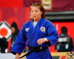 <strong>キム・チス(韓国)<br>
KIM Jisu</strong><br>
階級:63kg級 WR:16位<br>
23歳 2000/12/12<br>
組み手:左組み<br>
<br>
得意技:左大内刈、左背負投、左袖釣込腰<br>
使用技:左一本背負投、左内巻込、左体落、左内股、隅返、左小外刈、谷落、隅落、寝技<br>
寝技得意技術:「加藤返し」、「ローリング」<br>
<i class="fas fa-external-link-alt"></i> <u>続きを読む</u> キム・チス(韓国) KIM Jisu