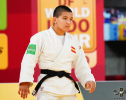 <strong>アイ・ツノダ=ロウスタント(スペイン)<br>
TSUNODA ROUSTANT Ai</strong><br>
階級:70kg級 WR:10位<br>
22歳 2002/4/19<br>
組み手:左組み<br>
<br>
得意技:左背負投、右背負投、右袖釣込腰、左袖釣込腰<br>
使用技:右一本背負投、肩車、左大内刈、左小内刈、左小外刈、左大外刈<br>
寝技得意技術:腕挫十字固<br>
<i class="fas fa-external-link-alt"></i> <u>続きを読む</u> アイ・ツノダ=ロウスタント(スペイン) TSUNODA ROUSTANT Ai