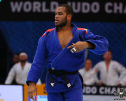 <strong>アンディー・グランダ(キューバ)<br>
GRANDA Andy</strong><br>
階級:100kg超級 WR:5位<br>
32歳 1992/2/4<br>
組み手:左組み<br>
<br>
得意技:左大内刈、左体落、右袖釣込腰、左大外刈、左内股<br>
使用技:左払腰、左足車、左大腰、左釣腰、右背負投、裏投、左小外掛、隅落
<i class="fas fa-external-link-alt"></i> <u>続きを読む</u> アンディー・グランダ(キューバ) GRANDA Andy