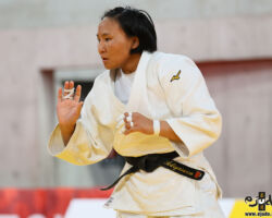 <strong>アマルサイハン・アディヤスレン(モンゴル)<br>
AMARSAIKHAN Adiyasuren</strong><br>
階級:78kg超級 WR:23位<br>
24歳 2000/3/26<br>
組み手:右組み<br>
<br>
得意技:寝技、隅落、右小外刈、右小外掛、谷落<br>
使用技:右小内刈、右大内刈、右大外刈、右内股、左体落、右外巻込、右大外巻込<br>
寝技得意技術:「ボーアンドアローチョーク」、「腰絞め」<br>
<i class="fas fa-external-link-alt"></i> <u>続きを読む</u> アマルサイハン・アディヤスレン(モンゴル) AMARSAIKHAN Adiyasuren