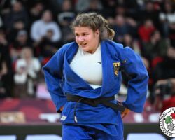 <strong>レネー・ルフト(ドイツ)<br>
LUCHT Renee</strong><br>
階級:78kg超級 WR:24位<br>
25歳 1998/9/17<br>
組み手:右組み<br>
<br>
得意技:右小外掛、左小外掛、谷落<br>
使用技: 右釣込腰、右大内刈、右小内刈、右小外刈、右出足払、右一本背負投、隅落、浮落<br>
寝技得意技術:「腰絞め」<br>
<i class="fas fa-external-link-alt"></i> <u>続きを読む</u> レネー・ルフト(ドイツ) LUCHT Renee